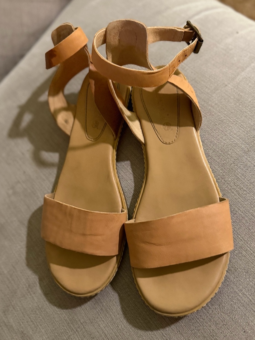 Timberland Women’s Tan Strappy Ankle Buckle Sandals